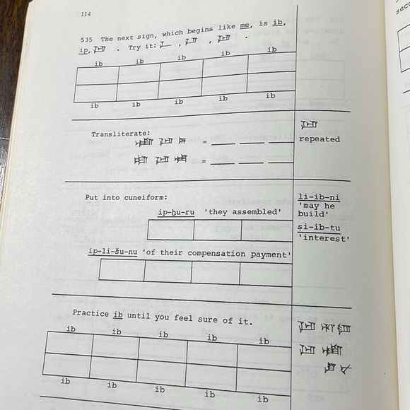 A Workbook of Cuneiform Signs by Daniel C Snell c1979 - Picture 13 of 13